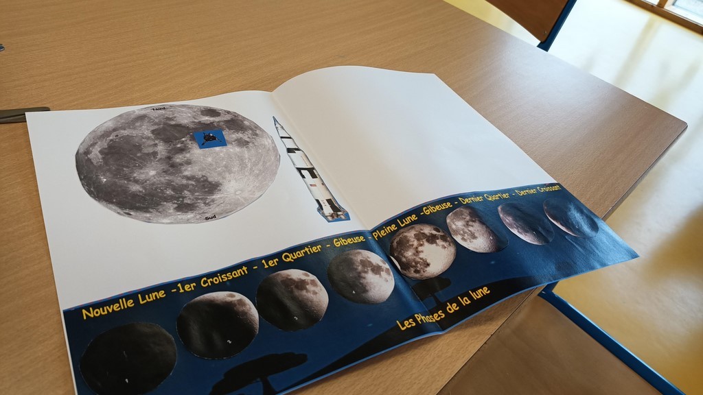 Cahier des étoiles et de la lune